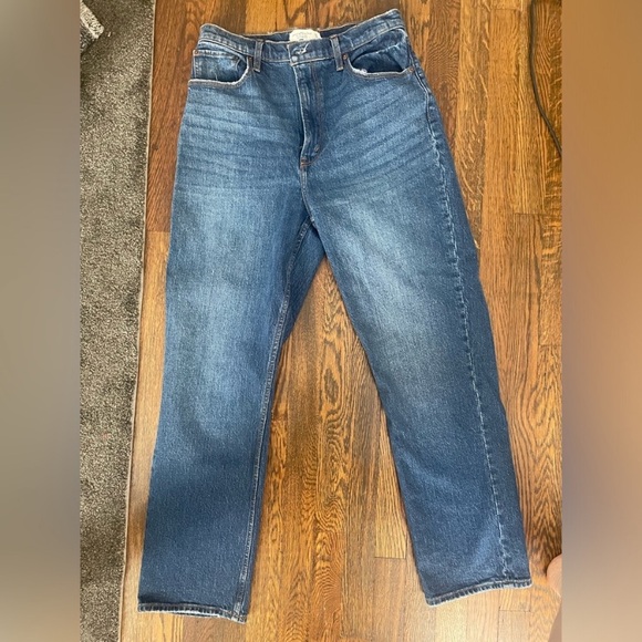 NWOT A&F Curve Love The '90s Straight Jeans Ultra High Rise 30 | 10 - Picture 11 of 14